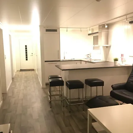 Eikeland Gard مزرعة للإقامة Bjerkreim